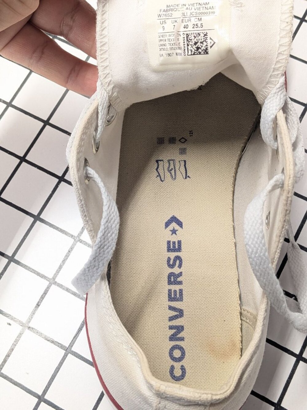 Converse Low Top Sneakers Canvas Casual Streetwear Skater Grunge Women Size 9 US - Picture 11 of 13